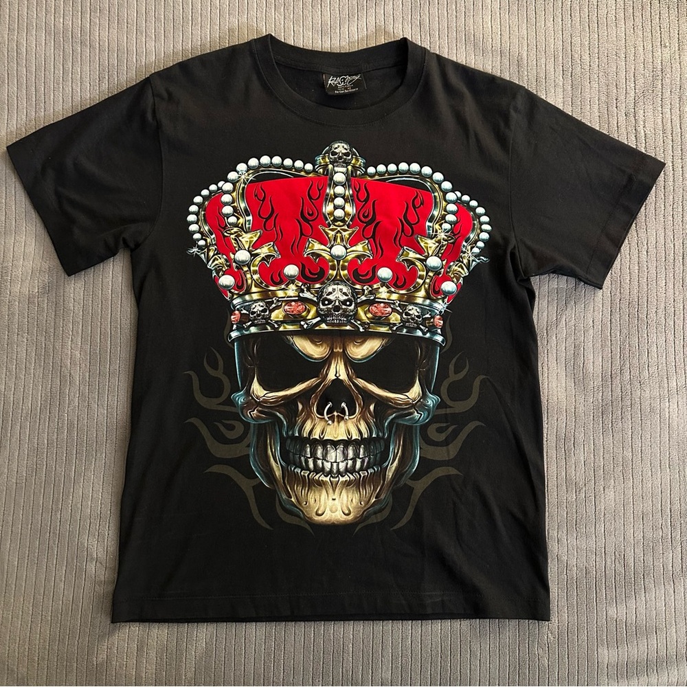 Bold Black and Red Skull Tee Short Sleeve